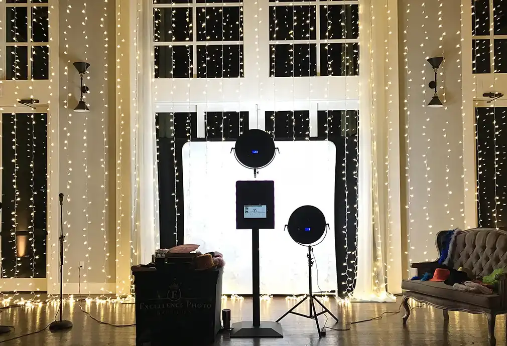 DIY-photobooth-setup-party-event.